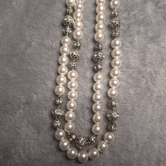 Vintage Faux Pearl Rhinestone Double-Strand Necklace Bow Clasp Imperfect - Picture 2 of 6